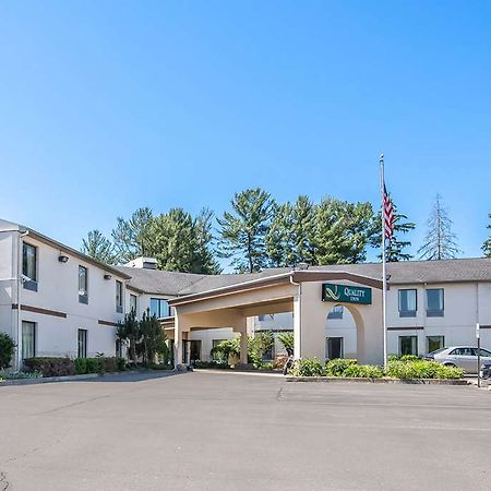 Quality Inn Binghamton West Apalachin ภายนอก รูปภาพ