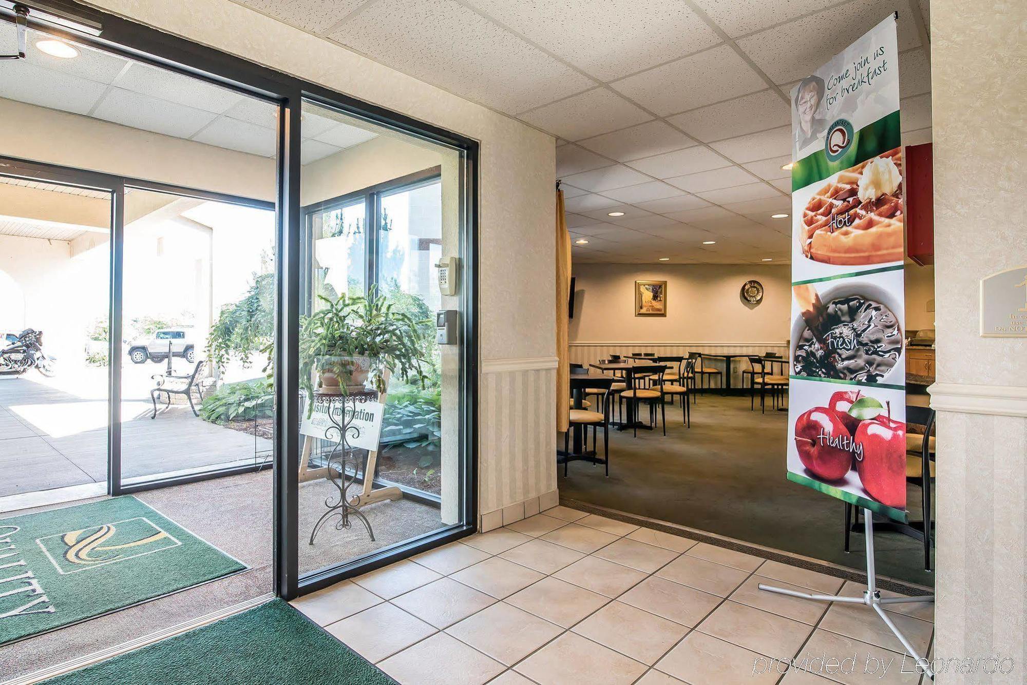 Quality Inn Binghamton West Apalachin ภายนอก รูปภาพ