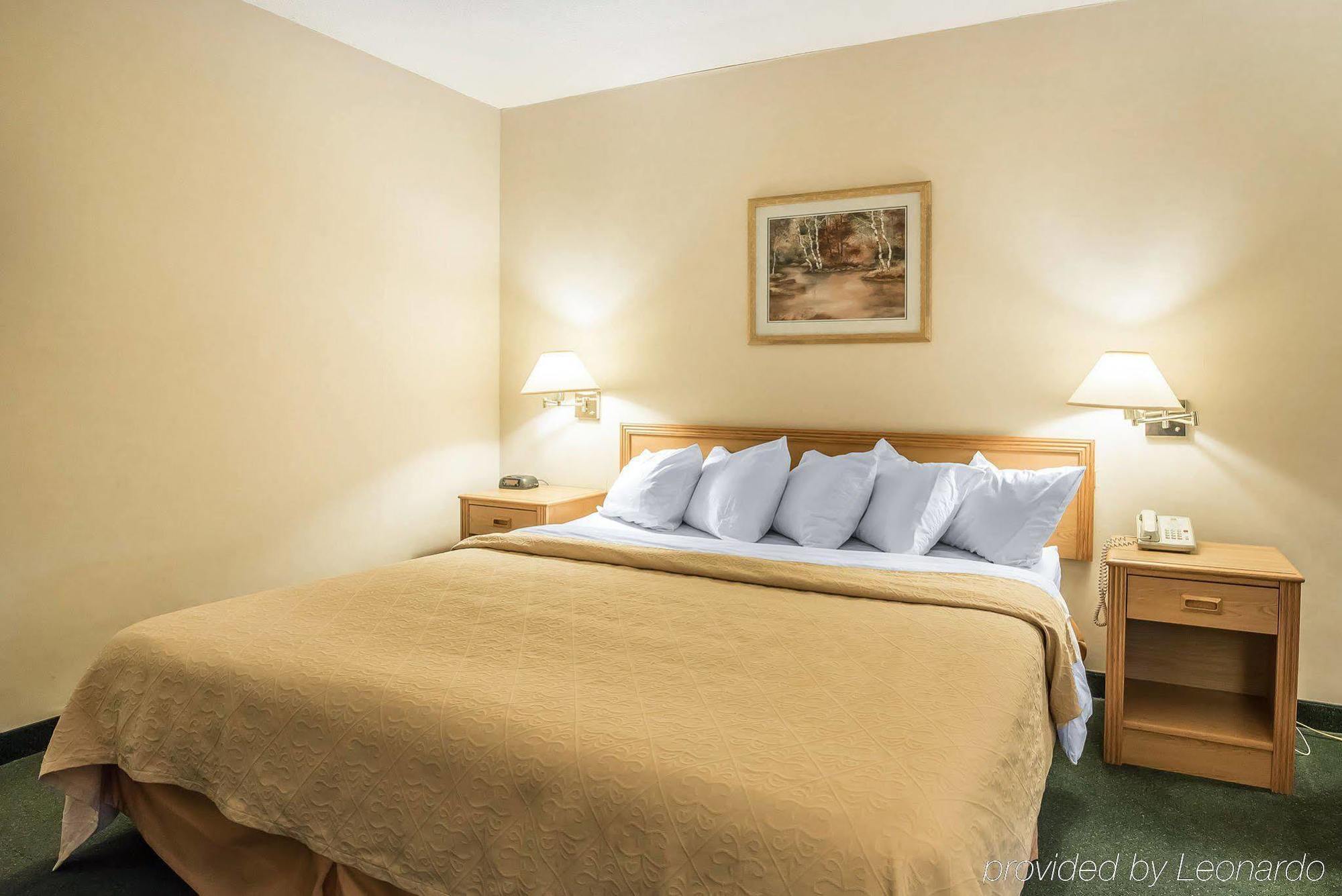 Quality Inn Binghamton West Apalachin ภายนอก รูปภาพ