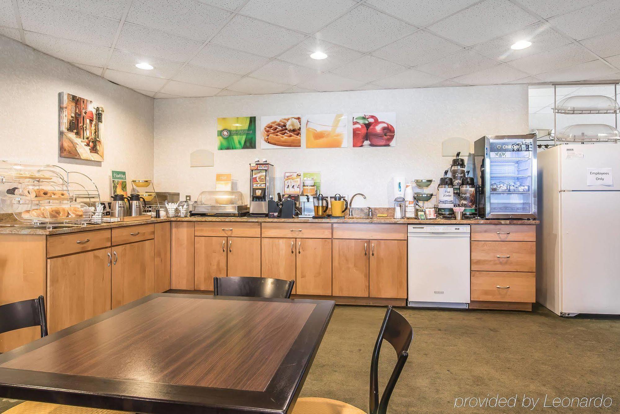 Quality Inn Binghamton West Apalachin ภายนอก รูปภาพ